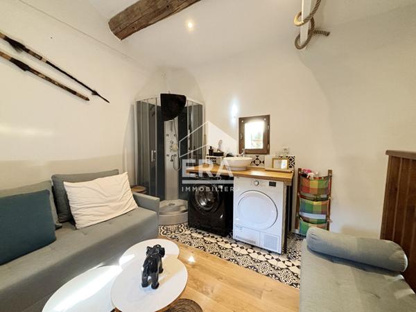 À vendre ? Maison de village avec terrasse et dépendance à Mallemort