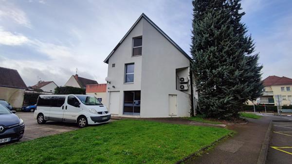 Appartement Chenove 2 pièce(s)