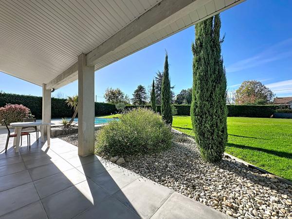 MAISON A VENDRE À MONTAUBAN (82), ENVIRONNEMENT CALME ,VERDOYANT, GARAGE, PISCINE