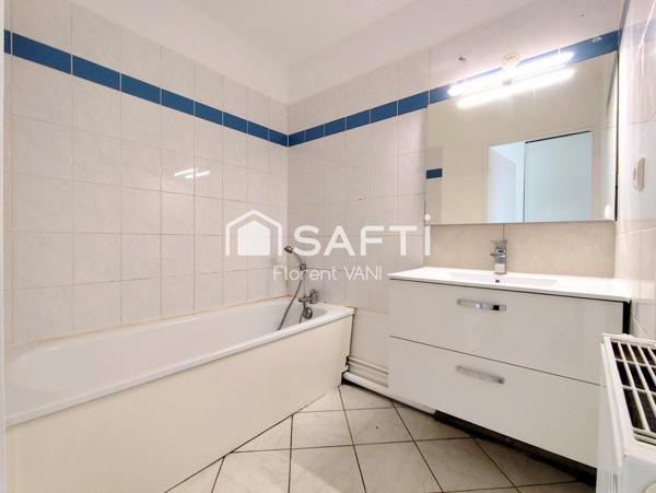 Appartement en centre ville - Parking & Balcon