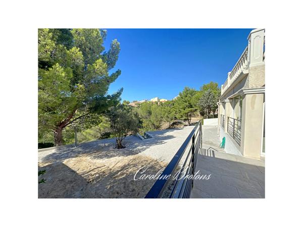 Maison 3 pièces - 90 m² Exclusivité efficity