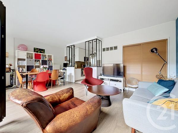 Appartement F2 à vendre  2 pièces - 69 m 2   PARIS  - 75016