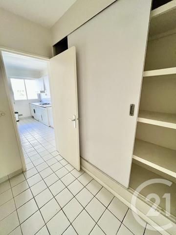 Appartement F2 à vendre  2 pièces - 69 m 2   PARIS  - 75016