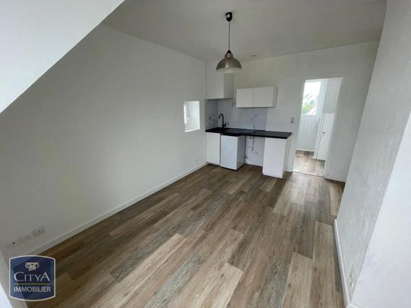 Appartement à louer 1 pièce 20.7m² Lanester (56600)