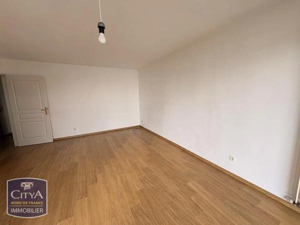 Appartement à louer 2 pièces 49.11m² La Madeleine (59110)