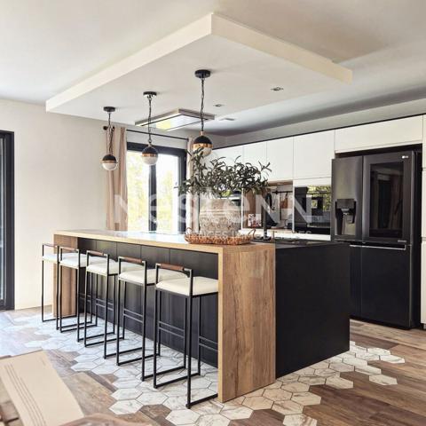 Maison Bouc Bel Air 5 pièce(s) 149 m² 4 chambres - 715m² de terrain - garantie décennale - Moderne