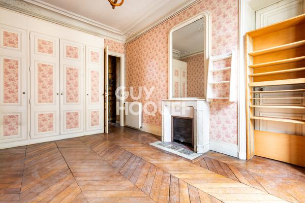 Appartement à vendre de 5 pièces de 103 m² 3 chambres balcon