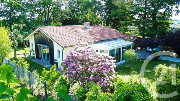 Maison à vendre  5 pièces - 142 m 2   FARGUES ST HILAIRE  - 33