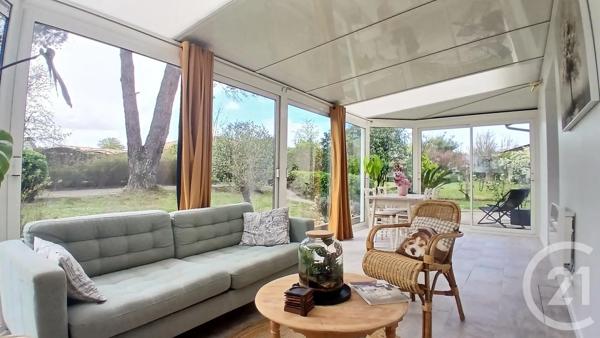 Maison à vendre  5 pièces - 142 m 2   FARGUES ST HILAIRE  - 33