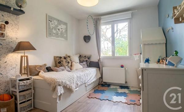 Maison à vendre  5 pièces - 142 m 2   FARGUES ST HILAIRE  - 33