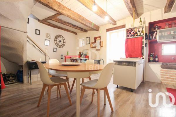 House for sale 3 rooms 73 m² Saint-Affrique