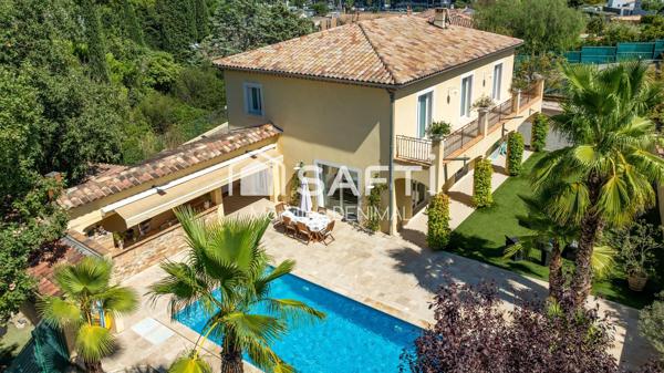 Magnifique villa aux prestations haut de gamme, à proximité immédiate des commerces