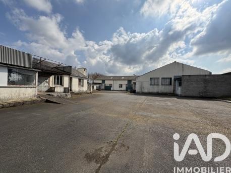 Immeuble à vendre 1 722 m² Bellevigne-les-Châteaux
