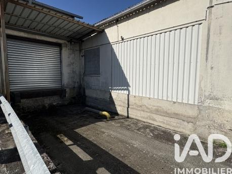 Immeuble à vendre 1 722 m² Bellevigne-les-Châteaux