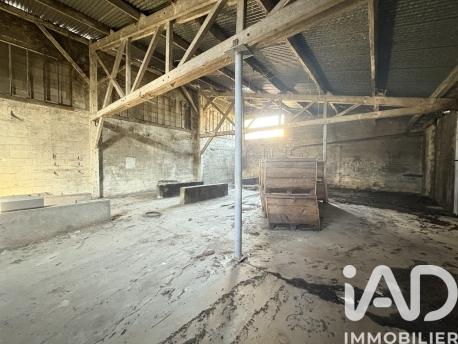 Immeuble à vendre 1 722 m² Bellevigne-les-Châteaux