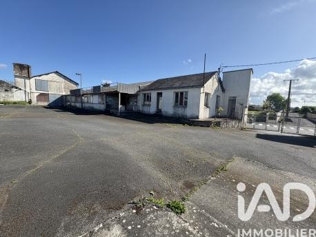 Immeuble à vendre 1 722 m² Bellevigne-les-Châteaux