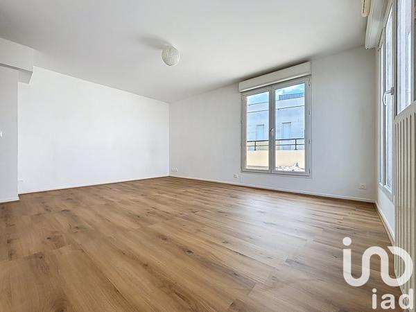 Apartment for sale 3 rooms 61 m² Chelles