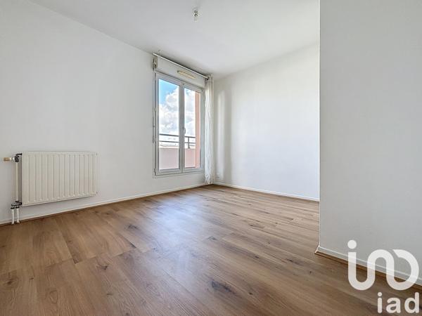 Apartment for sale 3 rooms 61 m² Chelles