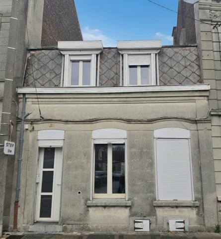 maison de ville à rafraîchir