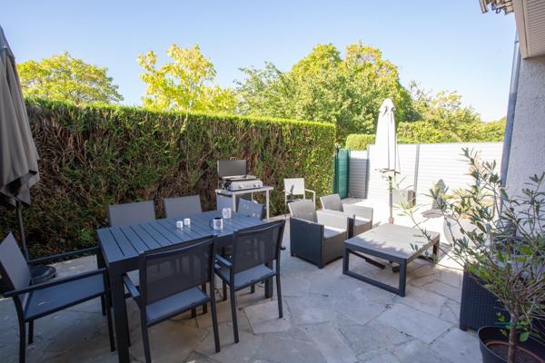 SUPERBE MAISON FAMILIALE 120 M2- GARAGE- PARC ARBORE