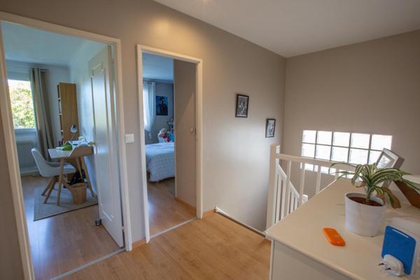 SUPERBE MAISON FAMILIALE 120 M2- GARAGE- PARC ARBORE