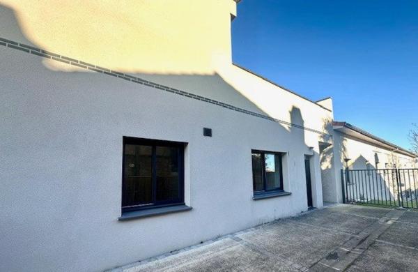 RIEUMES - Bel Appartement T2 idéalement situé