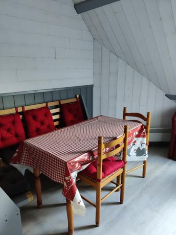 Appartement rénové au pied des pistes 71 900 € H.A.I.*