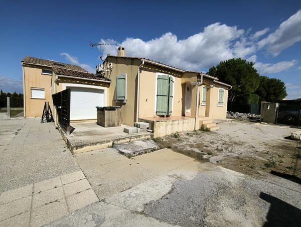 Saint-Christol-lès-Alès (30380) Saint-Christol-les-Alès, Villa 97m2 avec dépendance 62m2 sur terrain 795m2
