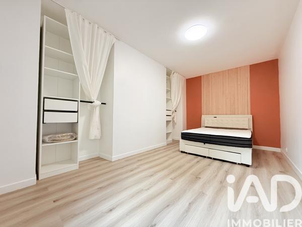 Immeuble à vendre 99 m² Donnemarie-Dontilly