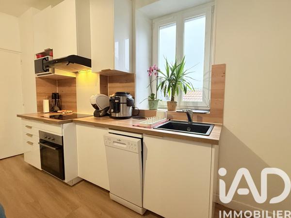 Immeuble à vendre 99 m² Donnemarie-Dontilly