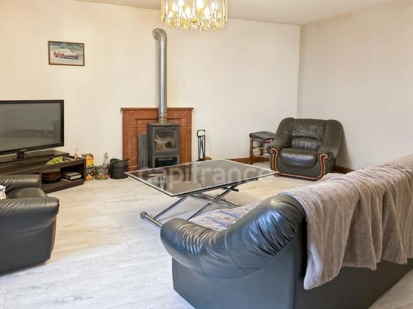 Maison à vendre SOULIGNE FLACE (72) maison de ville