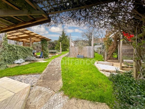 Maison à vendre SOULIGNE FLACE (72) maison de ville