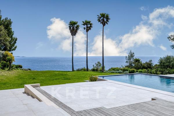 Domaine Privé de Port D'alon - Front de Mer - Villa Contemporaine