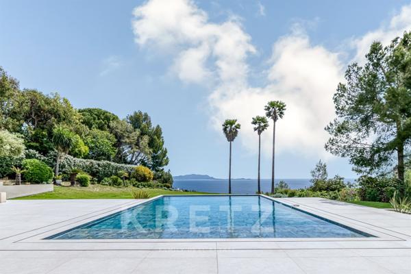 Domaine Privé de Port D'alon - Front de Mer - Villa Contemporaine