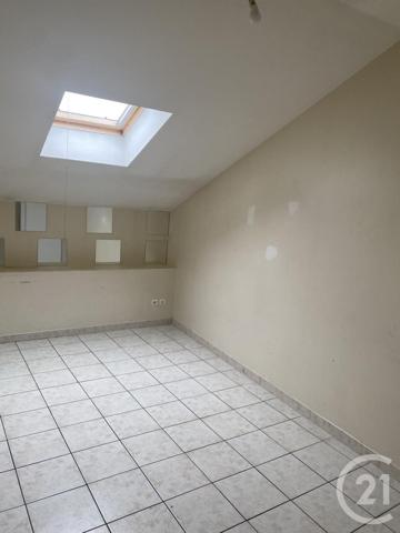 Immeuble à vendre  303 m2 MONTAGNAC - 34