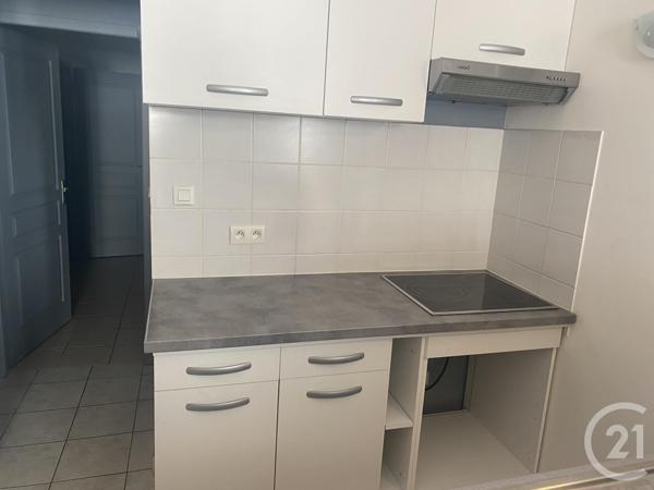 Immeuble à vendre  303 m2 MONTAGNAC - 34