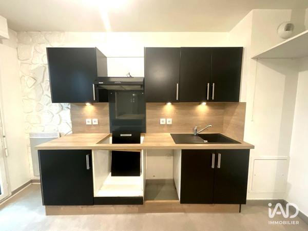 Location appartement 3 pièces 60 m² Saint-Germain-en-Laye