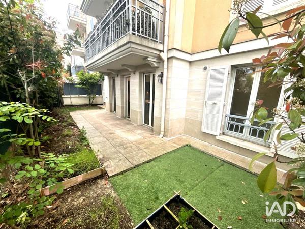 Location appartement 3 pièces 60 m² Saint-Germain-en-Laye