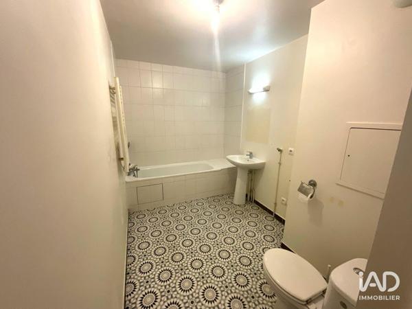 Location appartement 3 pièces 60 m² Saint-Germain-en-Laye