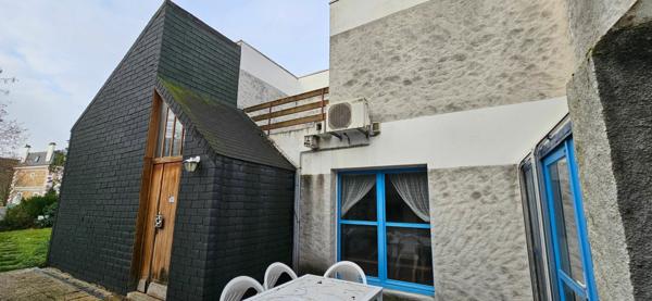 Maison à vendre    8 pièces •  Enghien-les-Bains