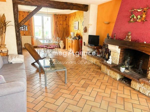 Maison à BEAUPREAU-EN-MAUGES, 49510 - 7 pièces 170m²