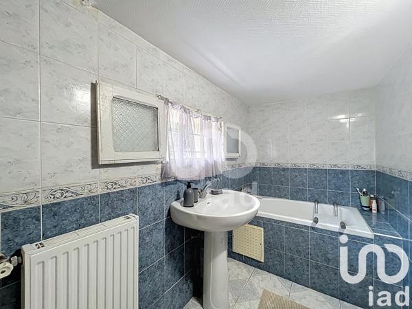 House for sale 7 rooms 177 m² Saint-Florentin