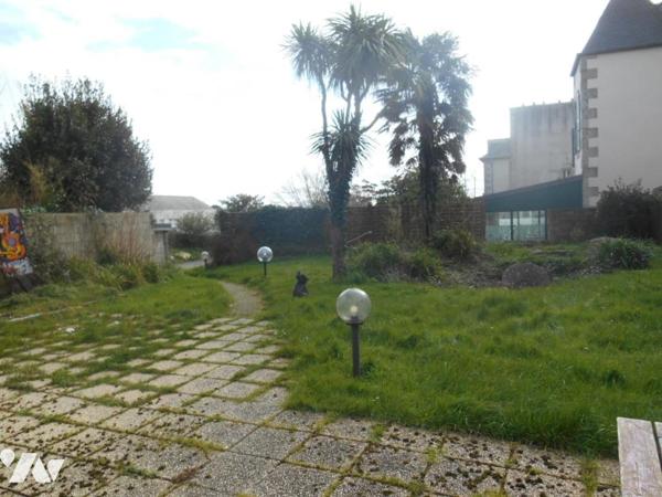 A vendre Ensemble immobilier St Pol de Léon