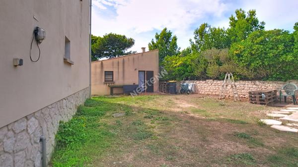 Grande Bastide de 220 m2 (T2 + T3 + T5) à 1 km des Plages !!