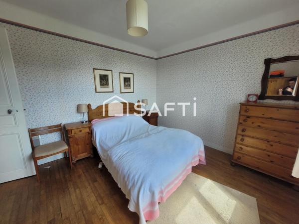 MAISON CAMPAGNE (centre bourg) + GITE + PISCINE