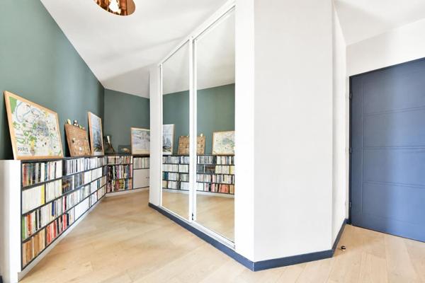 BNF - 5 pièces avec loggia et terrasse