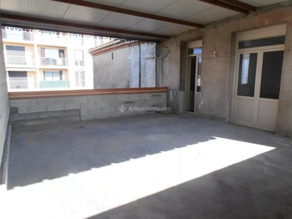 Location                                                      Appartement
                        
                     3 pièces                      70 m2                     à Gaillac
