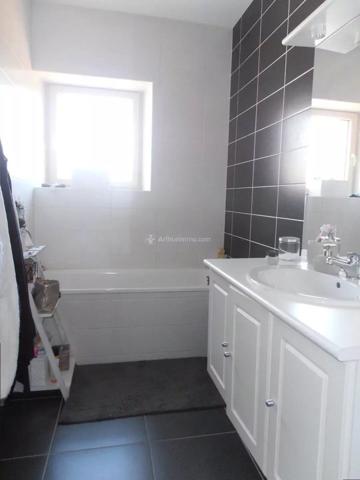 Location                                                      Appartement
                        
                     3 pièces                      70 m2                     à Gaillac