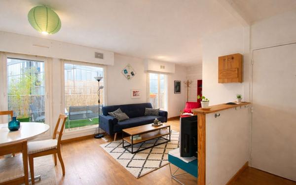 Appartement à vendre    3 pièces • 60,90 m2 Bordeaux