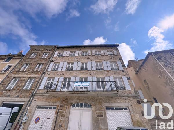 Immeuble à vendre 228 m² Pradelles